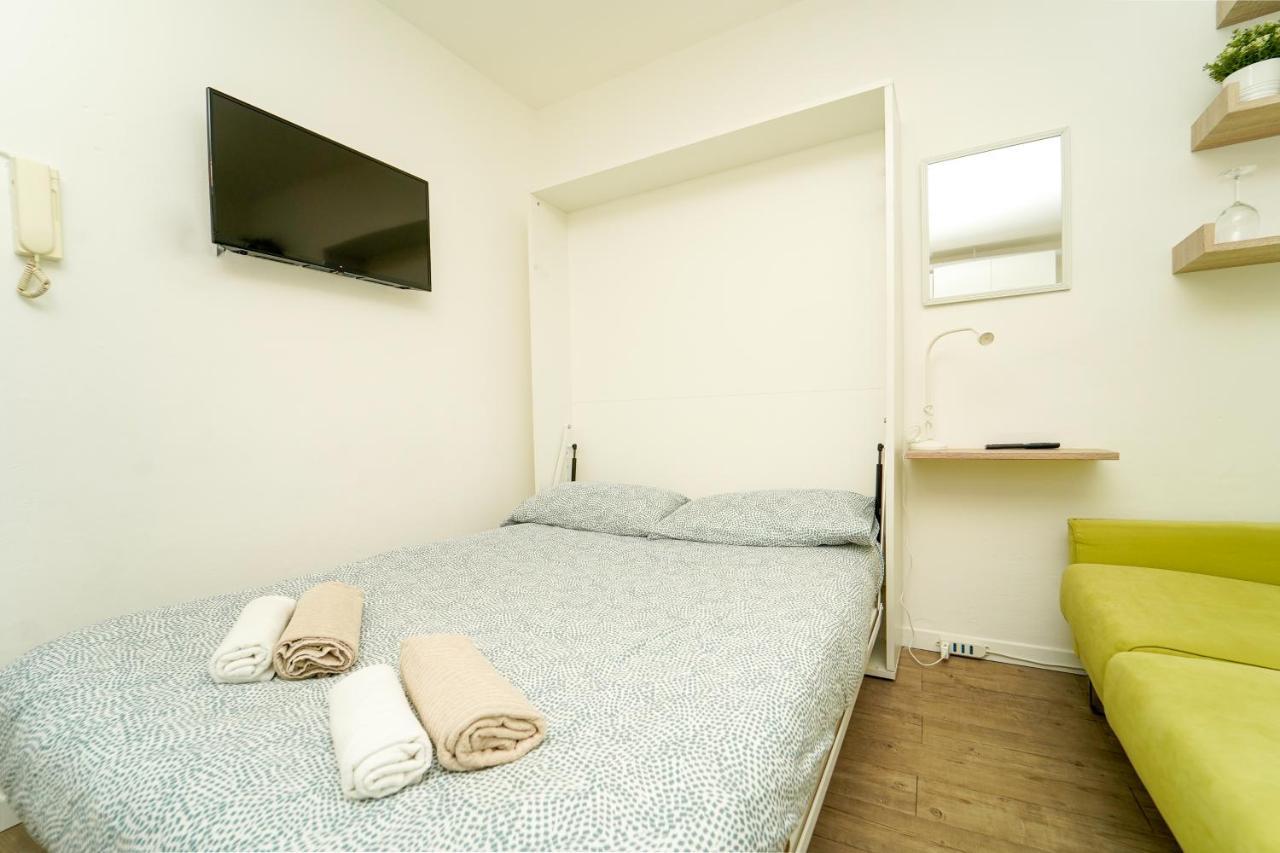Bomboniera Sui Navigli Con A/C & Wi-Fi Apartment มิลาน ภายนอก รูปภาพ
