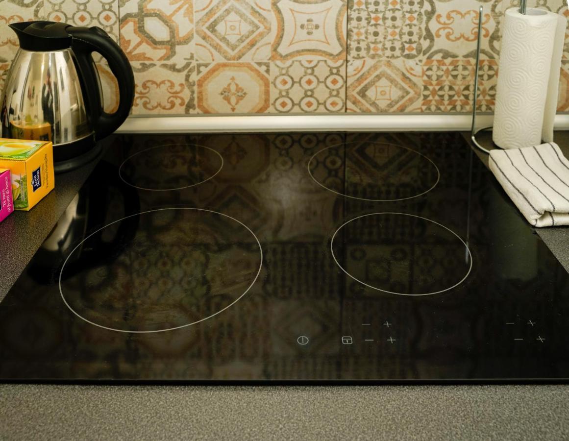 Bomboniera Sui Navigli Con A/C & Wi-Fi Apartment มิลาน ภายนอก รูปภาพ